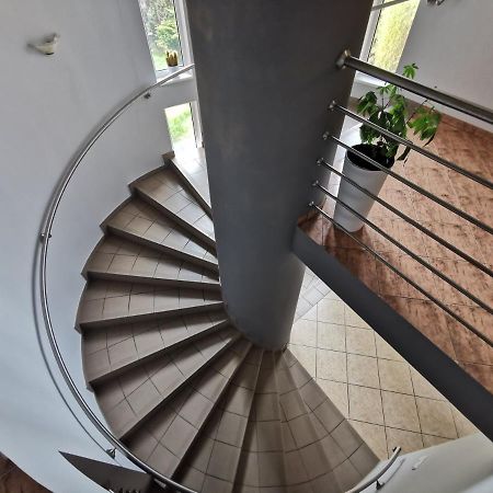 Hotel Zieliniec พอซนาน ภายนอก รูปภาพ