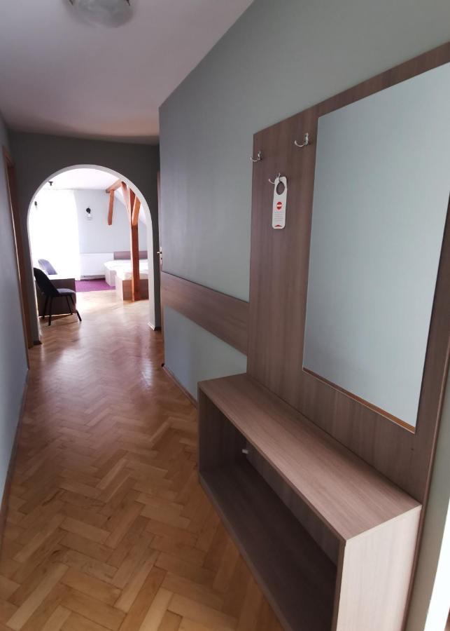 Hotel Zieliniec พอซนาน ภายนอก รูปภาพ
